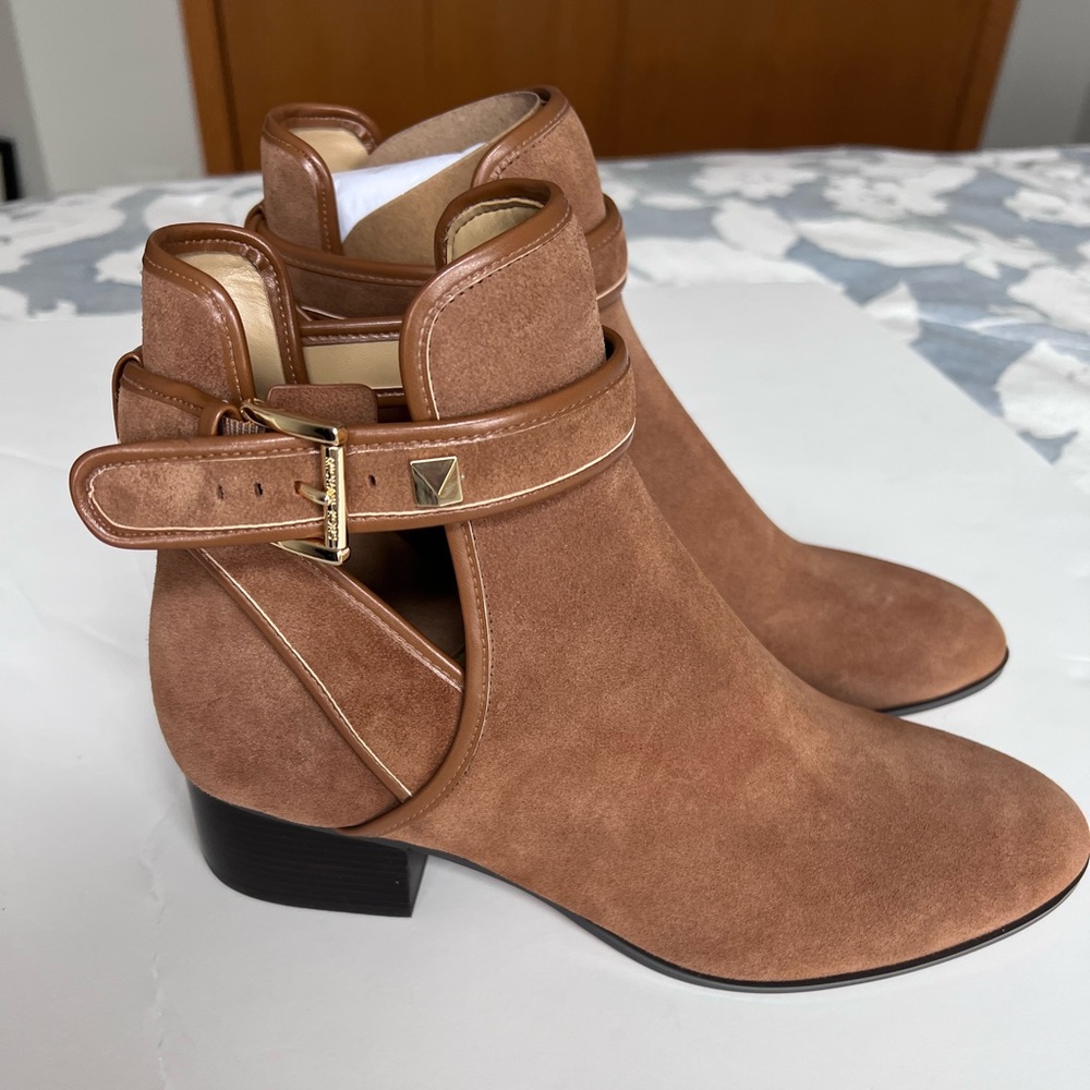 Michael Kors Brown Suede Booties size 9.5